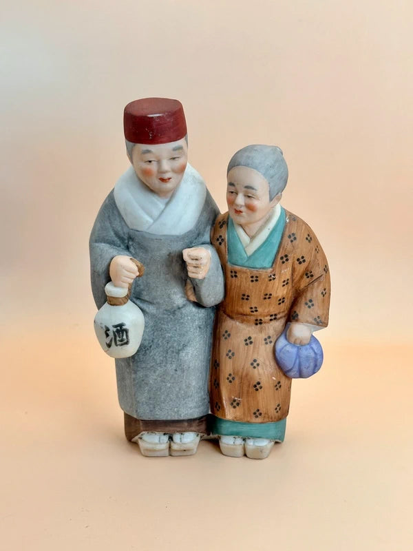 FT130 - Vintage Japanese Ceramic Folk Figurine