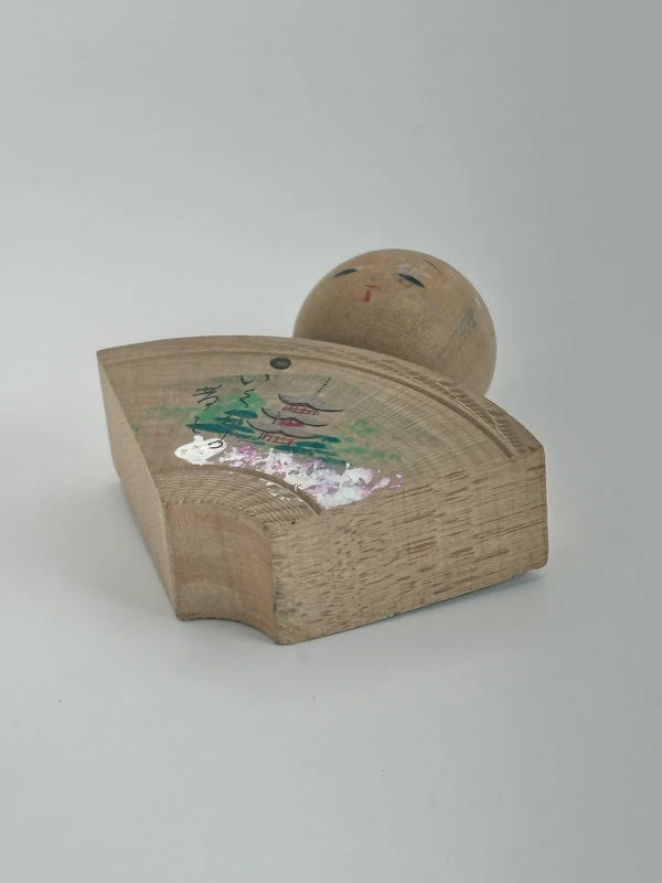 K05022 - Kyoto omiyage kokeshi doll