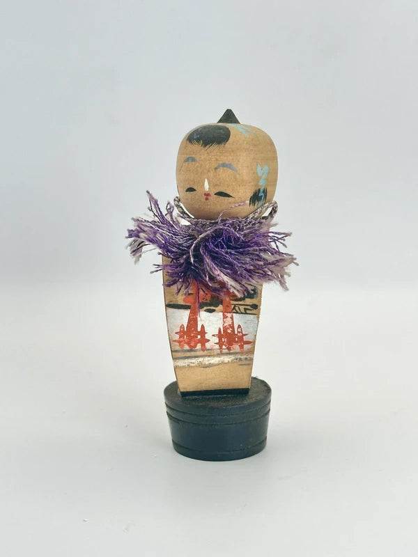 K10081 - Onsen souvenir omiyage kokeshi doll