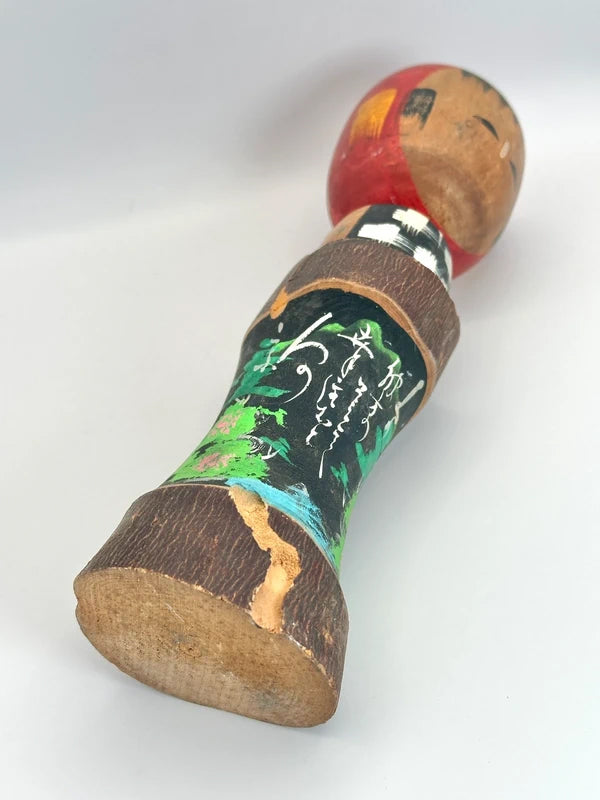 K25021 - Vintage Apple-Head Kokeshi Doll