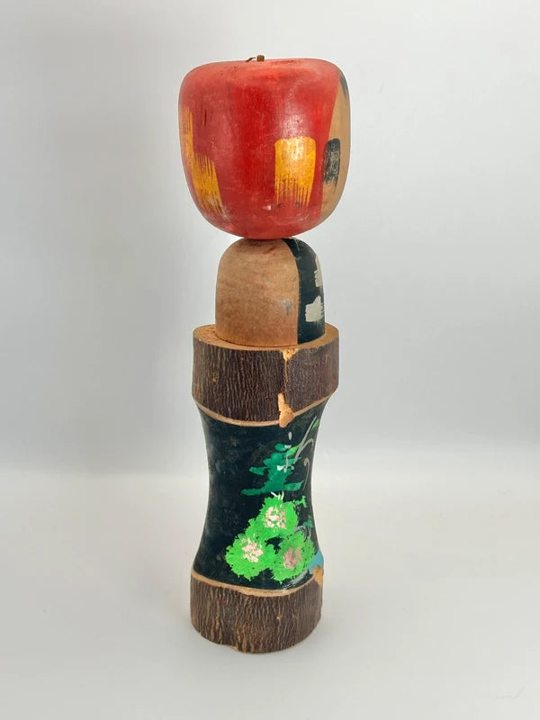 K25021 - Vintage Apple-Head Kokeshi Doll