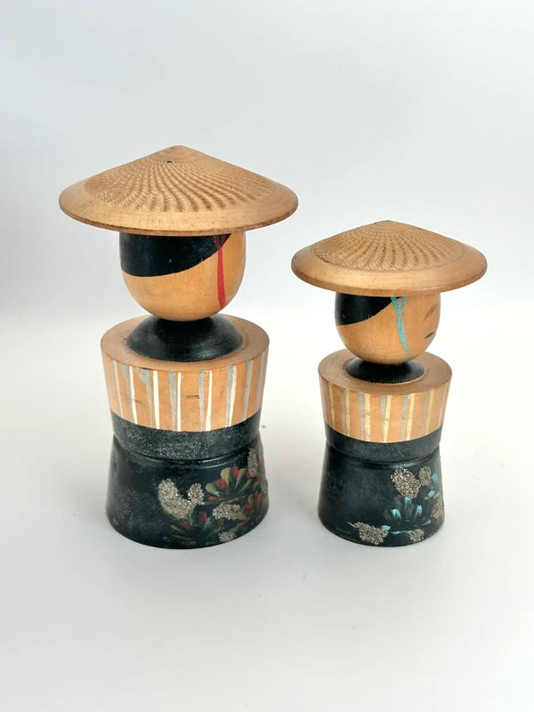 K10084 - Vintage omiyage kokeshi doll