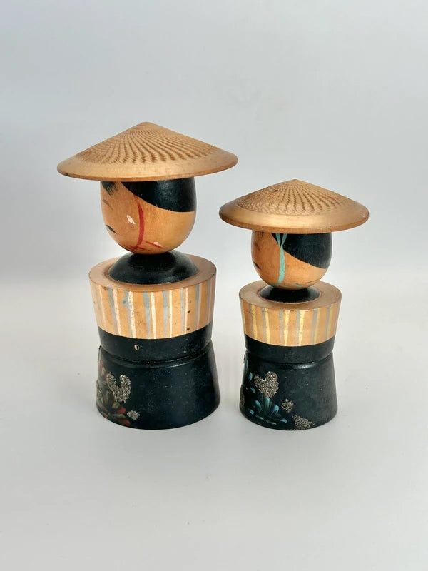 K10084 - Vintage omiyage kokeshi doll