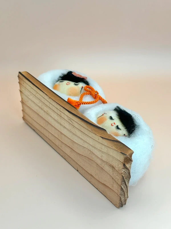 FT92 - Vintage Snow Baby Kokeshi Doll