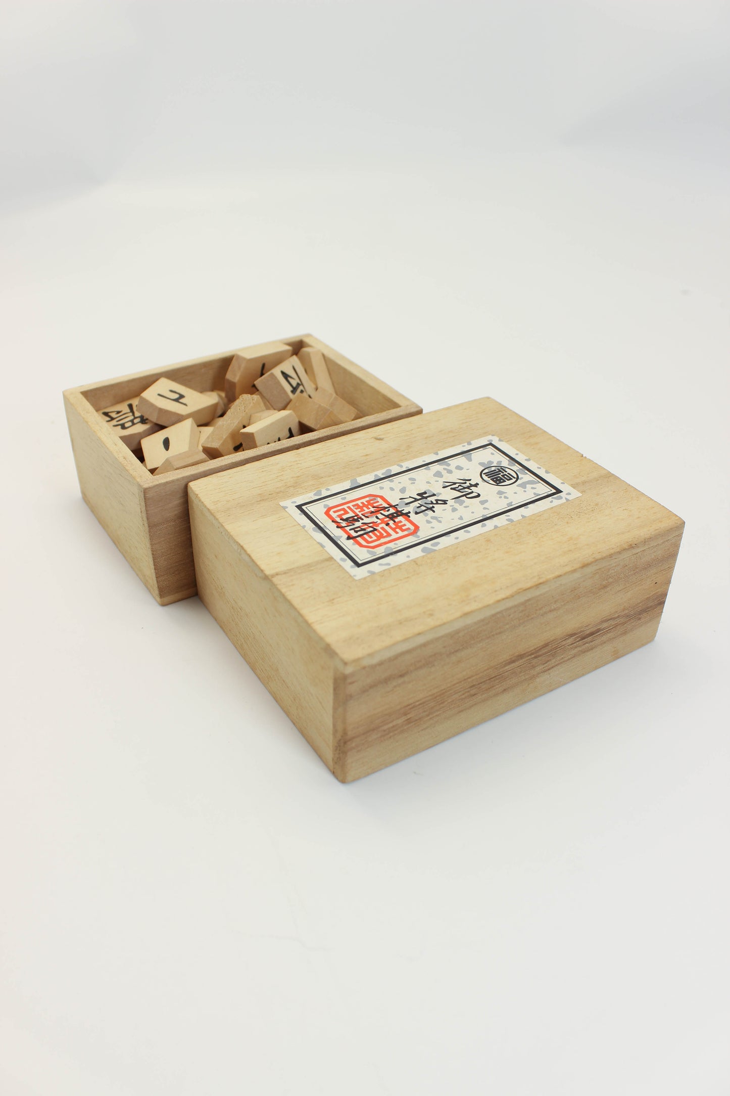 FT513 - Antique Japanese Shogi Chess Set 御將棋駒