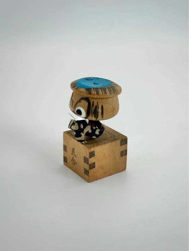 K05034 - Kappa in a masu box folk craft