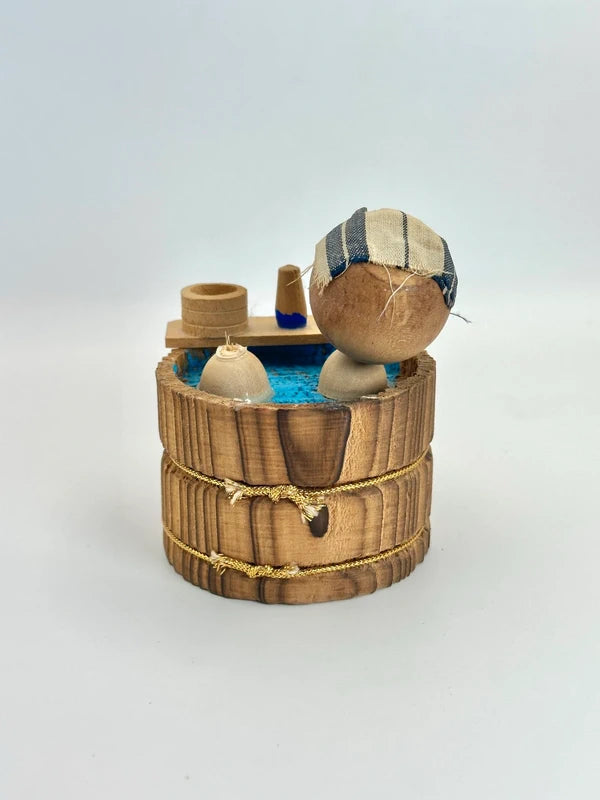 K10119 - Onsen omiyage kokeshi Yubara Onsen 湯原温泉