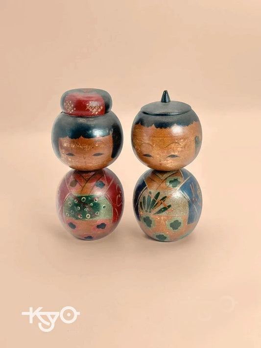 K10125 - Pair of Vintage Donko koeshi dolls