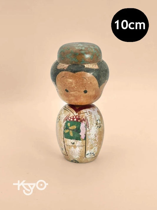 K10107 - Vintage omiyage sosaku kokeshi doll