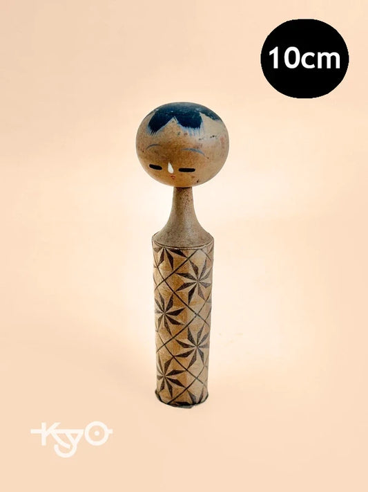K10133 - Sōsaku Kokeshi with Kumiko-Inspired design