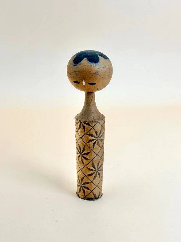 K10133 - Sōsaku Kokeshi with Kumiko-Inspired design