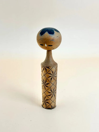 K10133 - Sōsaku Kokeshi with Kumiko-Inspired design