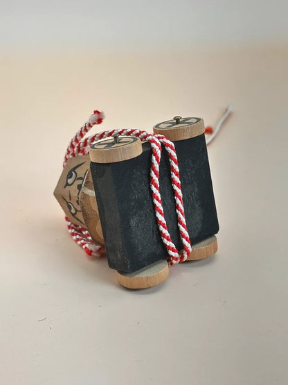 FT146 - Vintage handcrafted Daruma on wheels