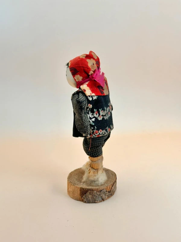 K15077 - Mingei Ningyō vintage folk craft