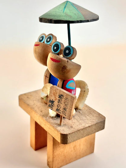 FT150 - Wooden omiyage craft from Kinosaki