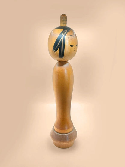 K35006 - Sosaku of Bosatsu Kannon by Kato Kuen 加藤空圓