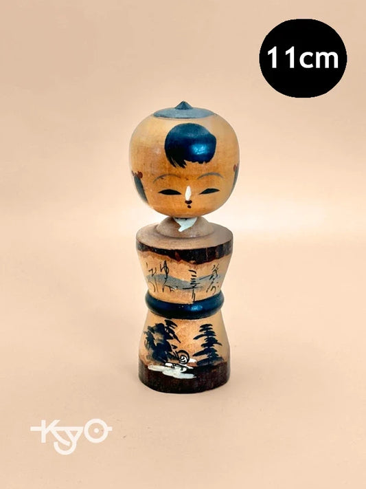 K10140 - Omiyage onsen kokeshi doll