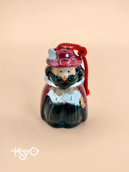 CB050 - Clay bell Dorei Nagasaki Oranda Ningyō 長崎オランダ村