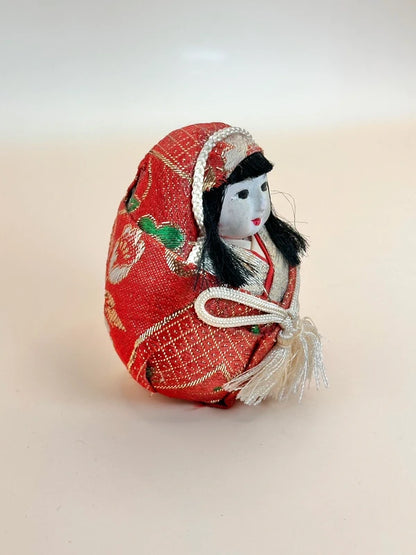 FT157 - Japanese vintage folk toy Hime Daruma