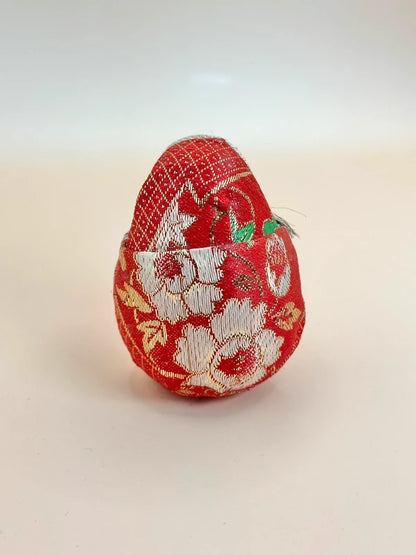 FT157 - Japanese vintage folk toy Hime Daruma