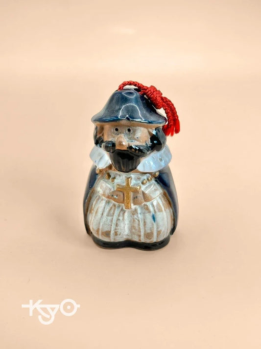CB051 - Clay bell Dorei Nagasaki Oranda Ningyō 長崎オランダ村