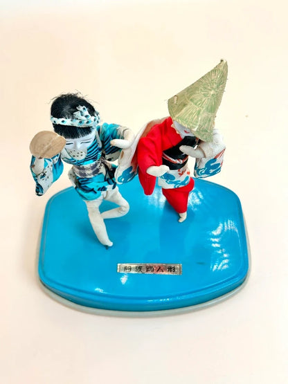 FT159 - Vintage Awa Odori Folk Doll Pair