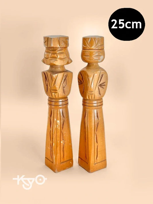 K25045 - Sosaku Ainu Kokeshi Pair – Lake Mashū 摩周湖