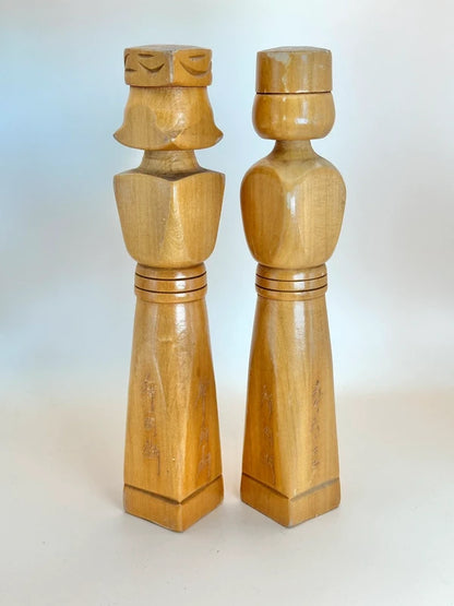 K25045 - Sosaku Ainu Kokeshi Pair – Lake Mashū 摩周湖