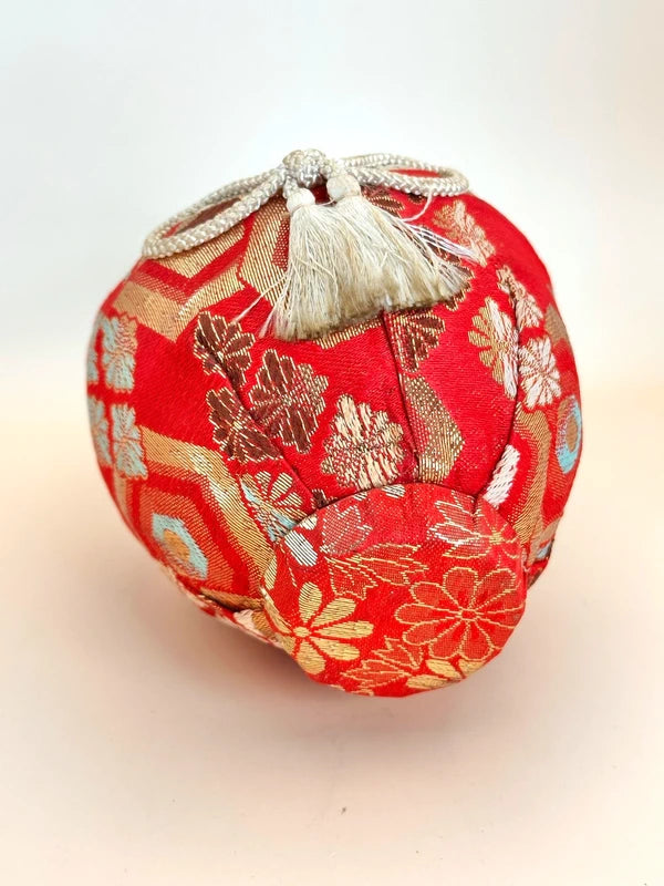 FT175 -  Folk toy Hime Daruma 姫だるま