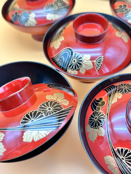 TB05 - Set of Aizu-nuri lacquerware