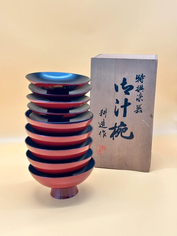 TB05 - Set of Aizu-nuri lacquerware