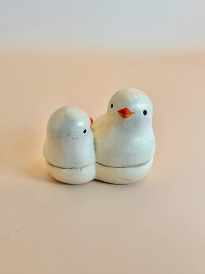 TB16 - Ceramic Little Chicken Incense Box