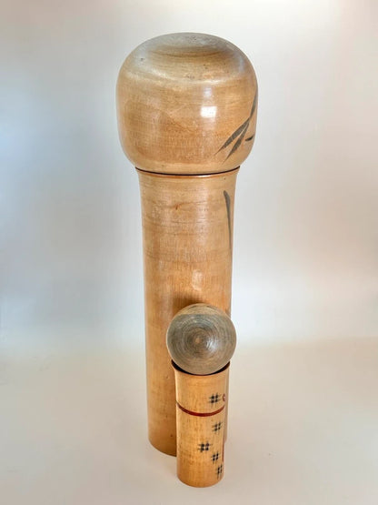 K30016 - Sosaku kokeshi by Sato Suigai 佐藤翠涯
