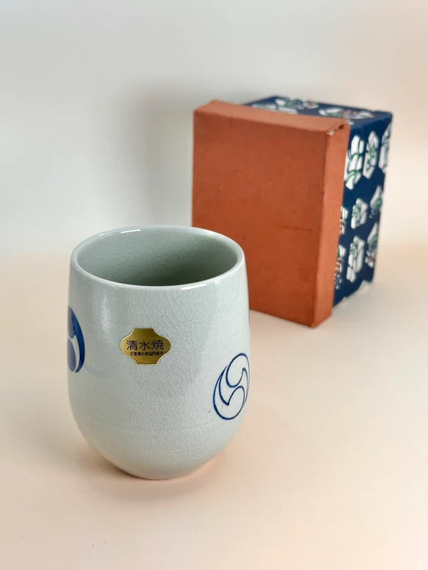 TB19 - Vintage Kiyomizu-yaki tea cup 清水焼