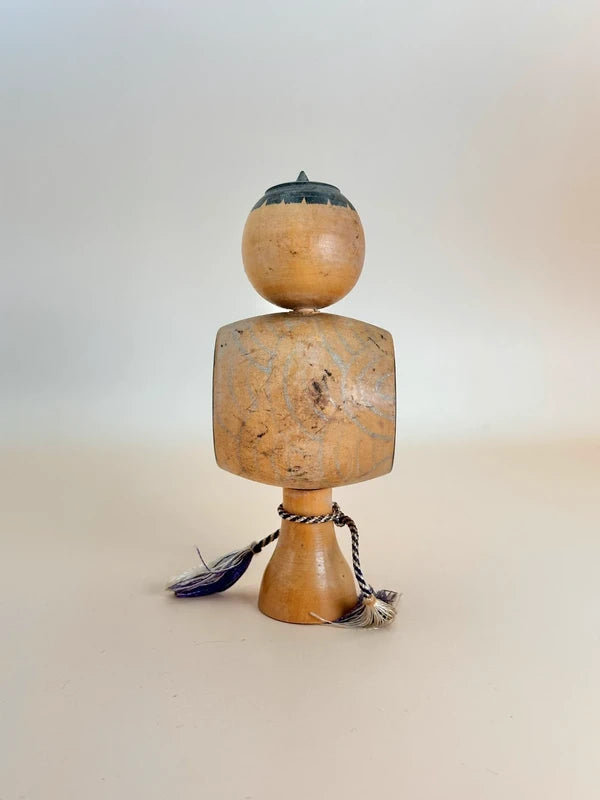 K10150 - Vintage omiyage kokeshi