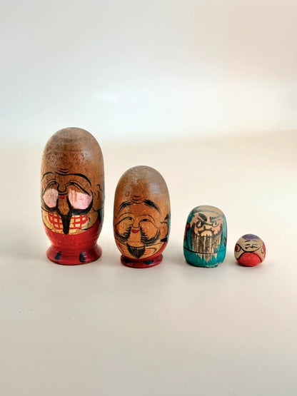 K05030 - Vintage Fukuruma Nesting Doll Set