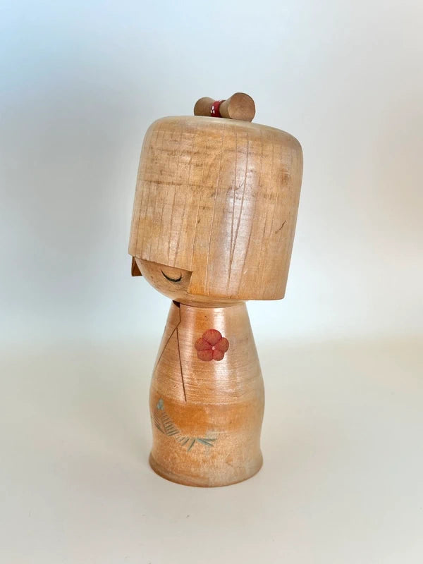K15083 - Sosaku kokeshi by Ueda Izumi 值田和泉