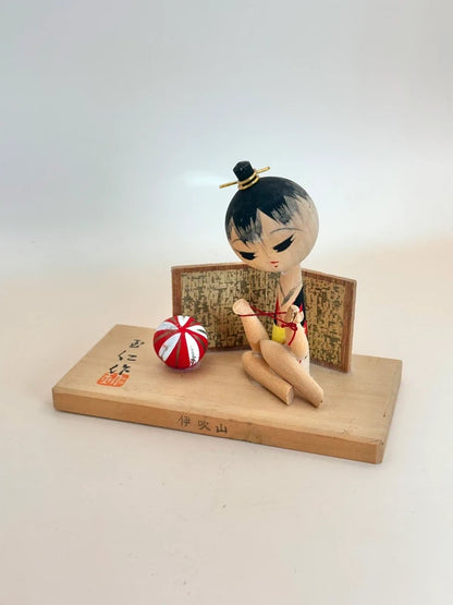 FT195 - Omiyage Kokeshi Doll – Ibuki-yama
