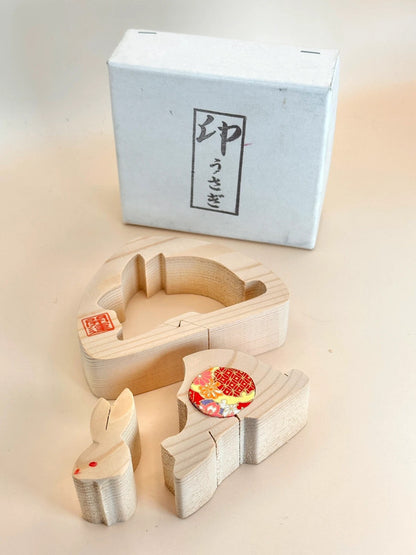 FT201 - Handcrafted Zodiac Rabbit Figurine 干支置物