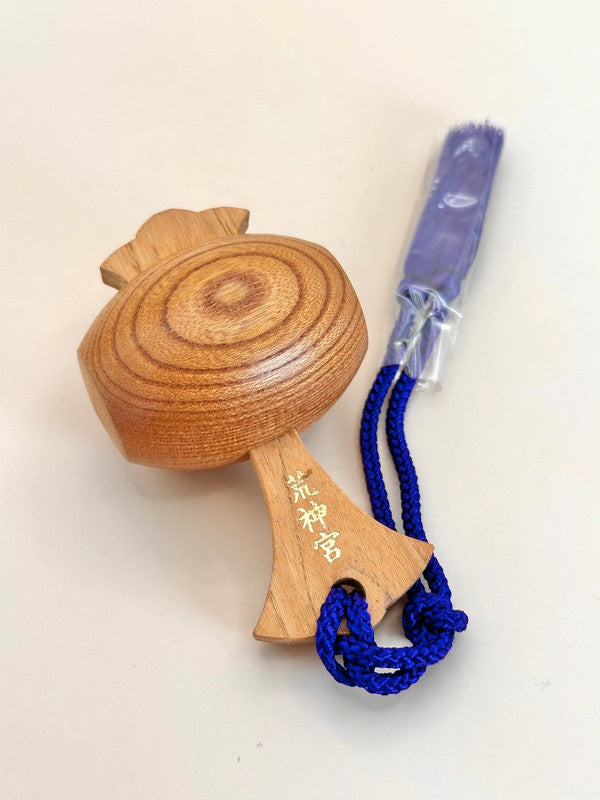 FT205 - Vintage Folk crafts of Lucky Mallet