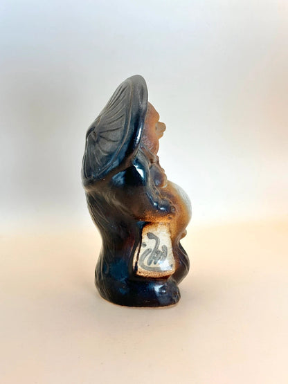 K15071 - Vintage Shigaraki-yaki tanuki 信楽焼狸像