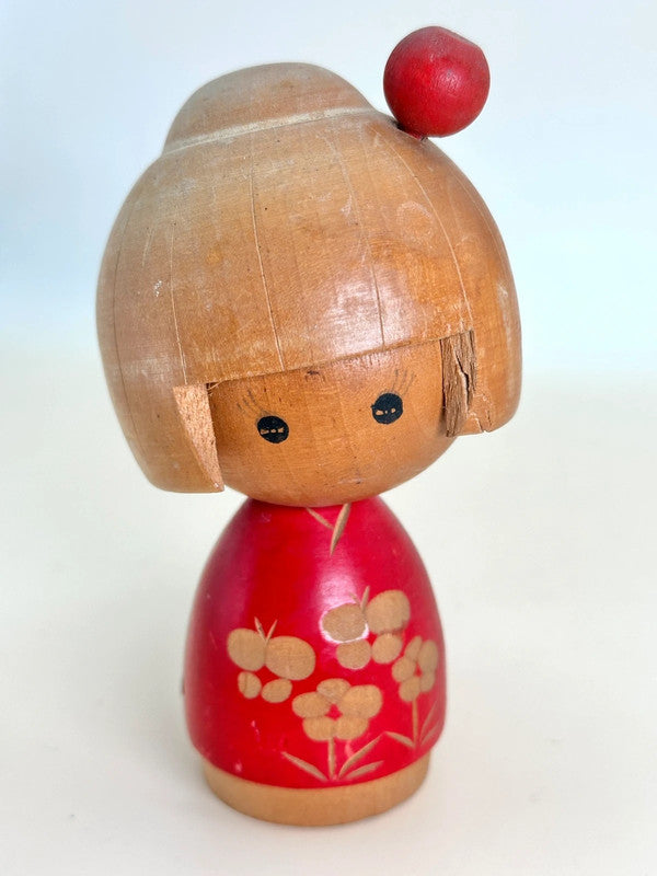 K10137 - Sōsaku Kokeshi by Masae Fujikawa 藤川正衛