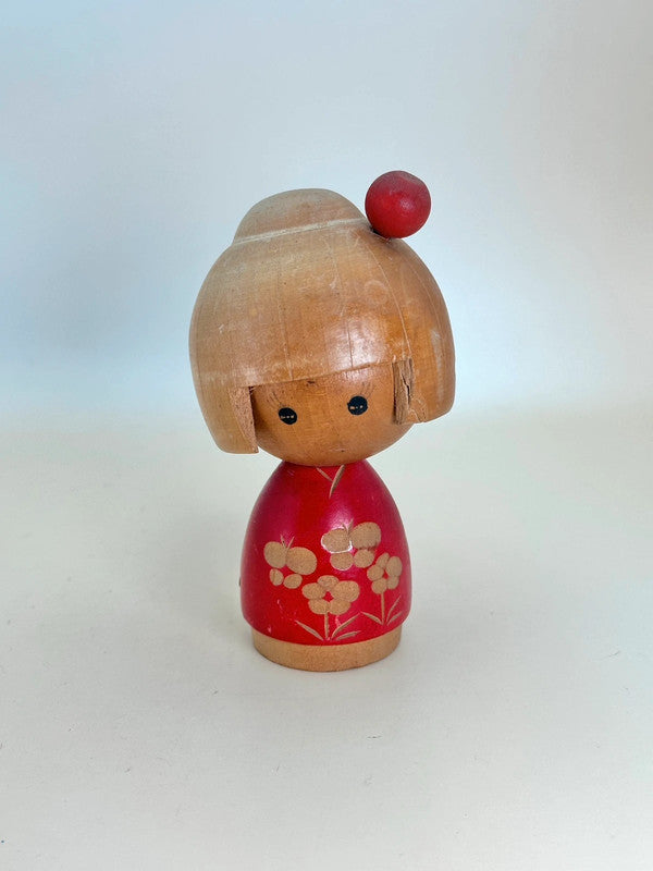 K10137 - Sōsaku Kokeshi by Masae Fujikawa 藤川正衛