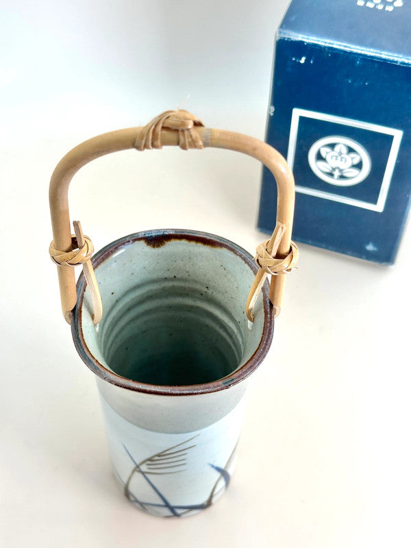 TB37 - Vintage Japan Ceramic Vase bamboo handle by Tachikichi たち吉