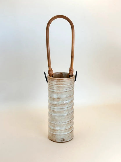 TB60 - Kiyomizu-yaki vase with Bamboo Handle 清水焼