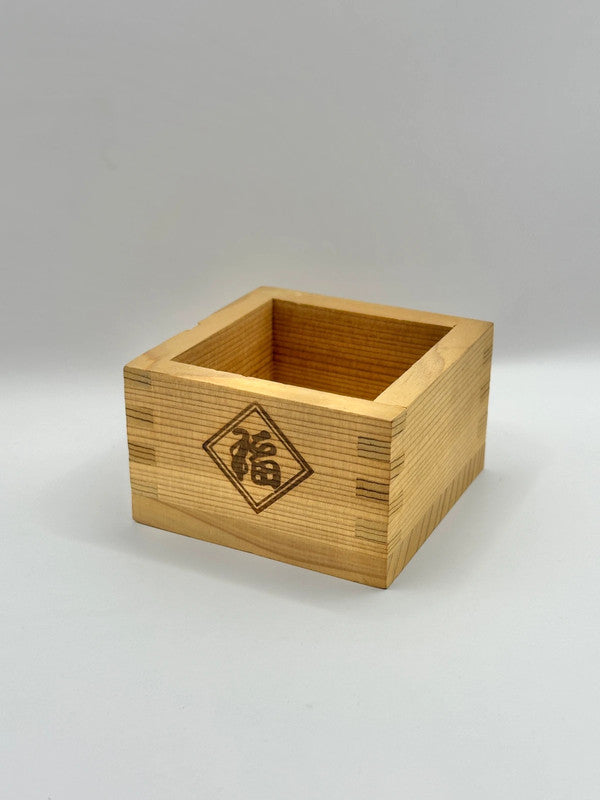 Boîte à saké carrée en bois Masu
