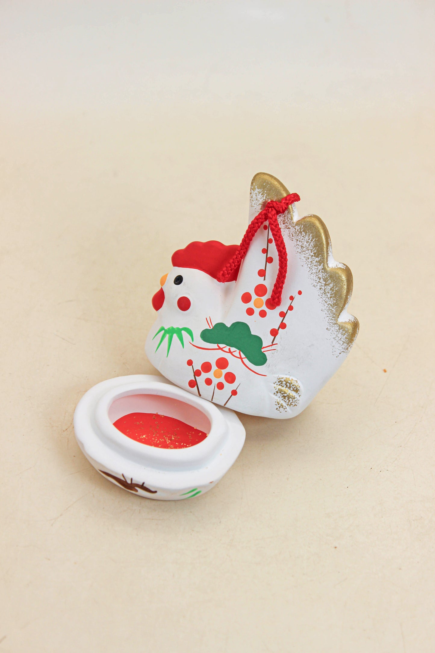 FT496 - Seto Ware Rooster Kōgō by Shōhō 昭峰