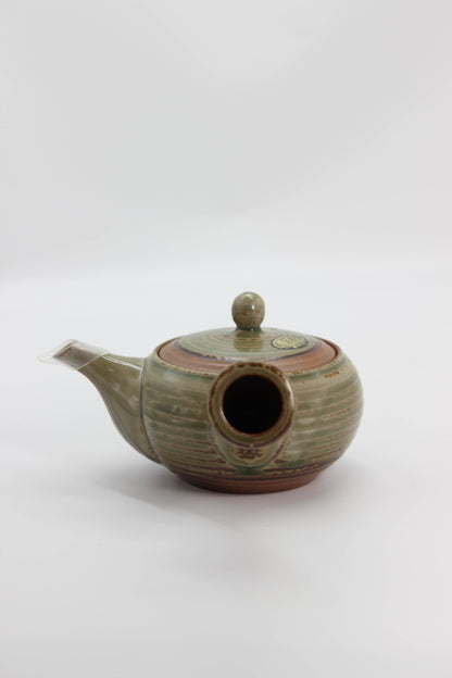 TC115 -  Tokoname-yaki tea pot 常滑焼