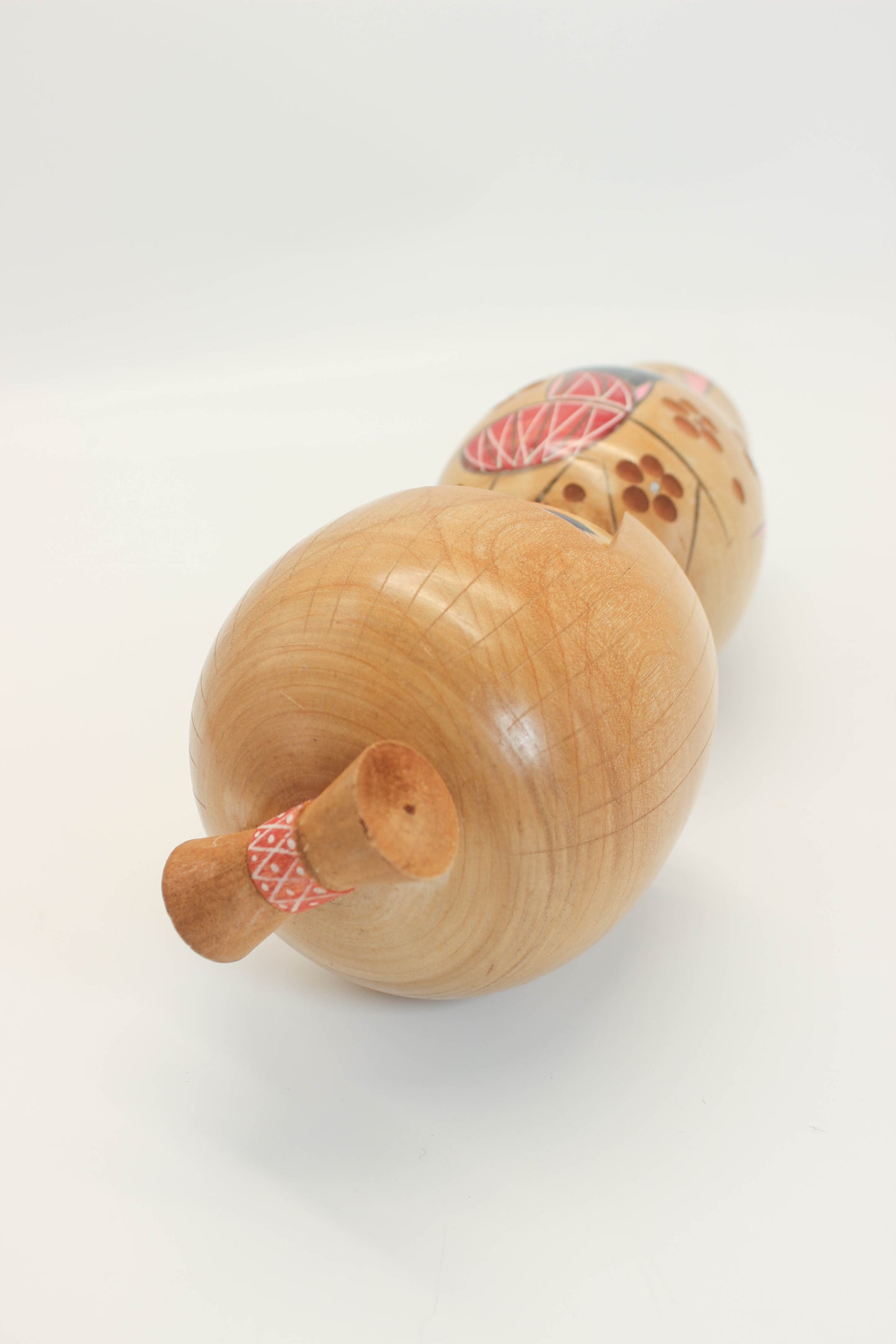 K25199 - Sosaku Kokeshi by Kojo Tanaka 田中晃常