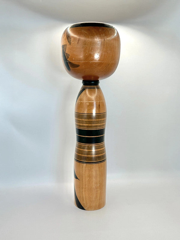 Kokeshi Yajiro traditionnel par Ishikawa Tokujiro